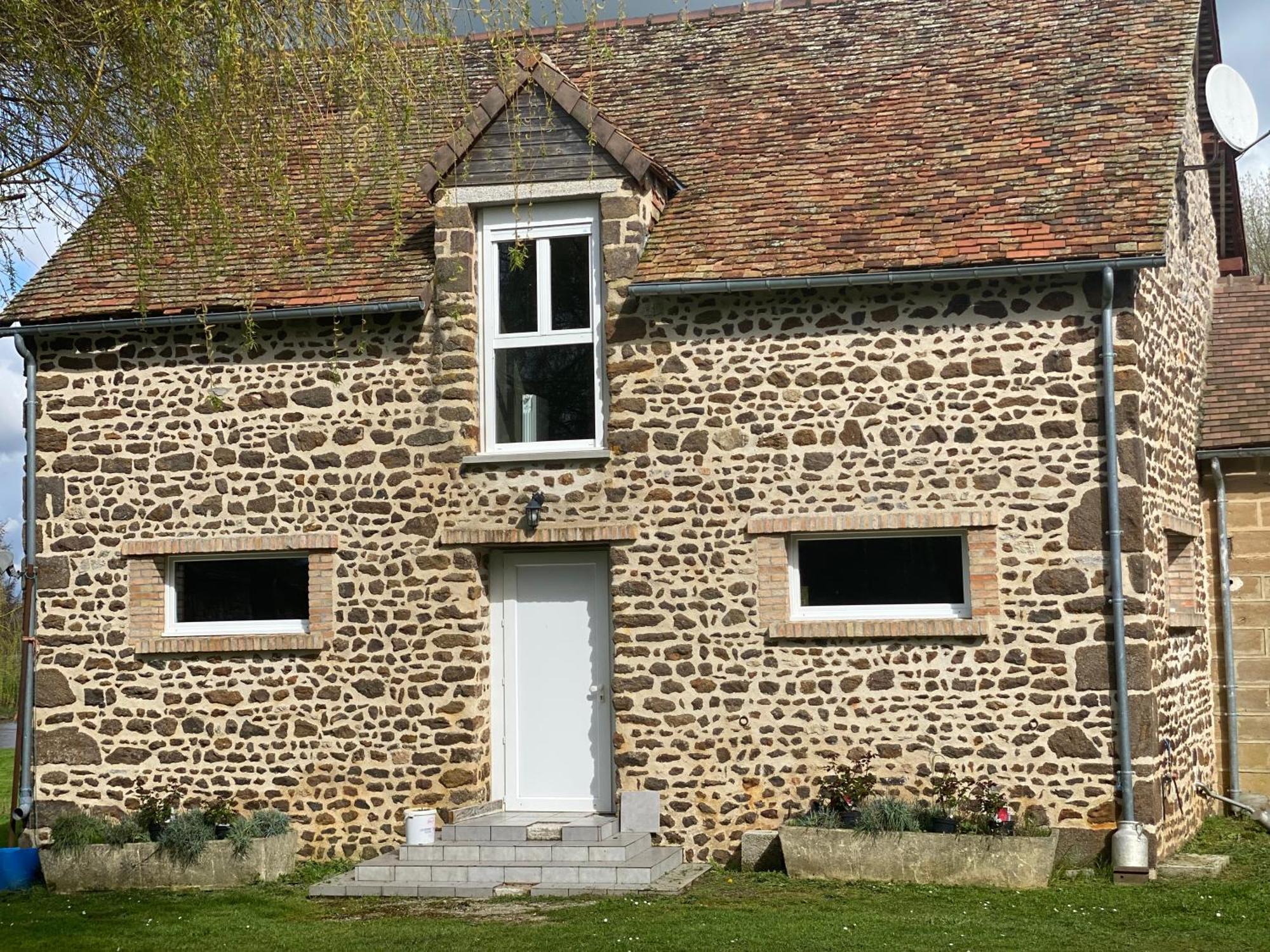 Bed and Breakfast Le Petitepinay Moitron-sur-Sarthe Exterior foto